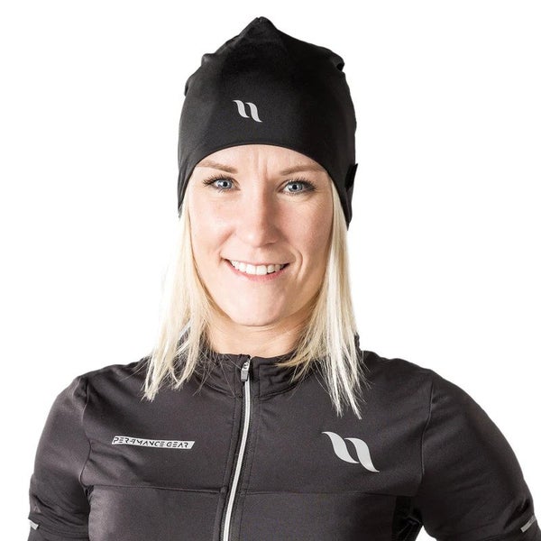 Back on Track Beanie Pipo